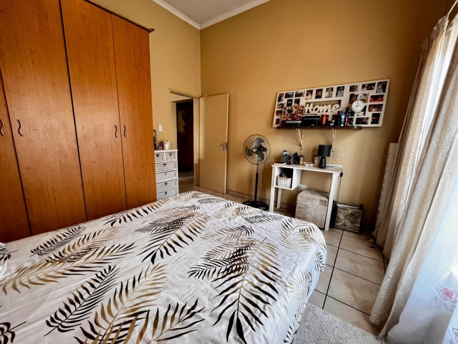 3 Bedroom Property for Sale in Waterval East North West